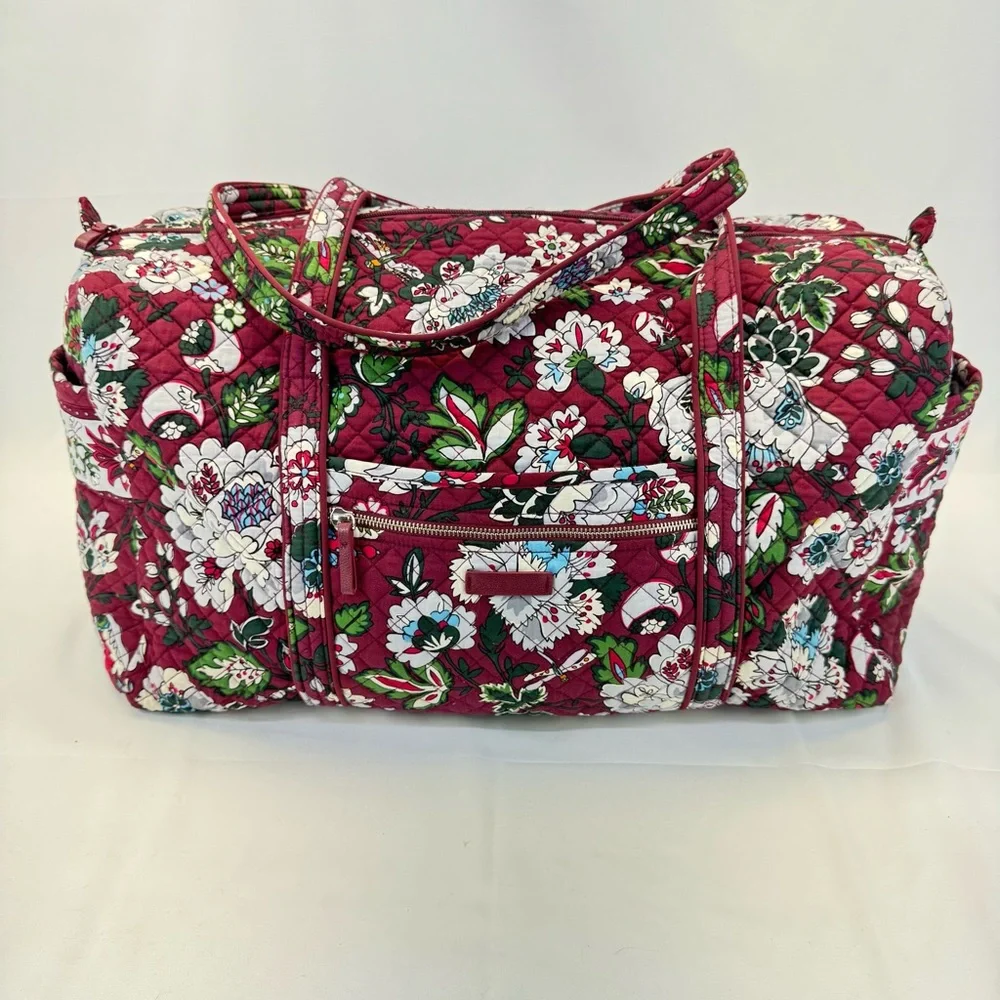 NEW Massive Lot of Vera Bradley Bordeaux Blooms Dragonfly Bags, Robe, Tumbler - Picture 11 of 16